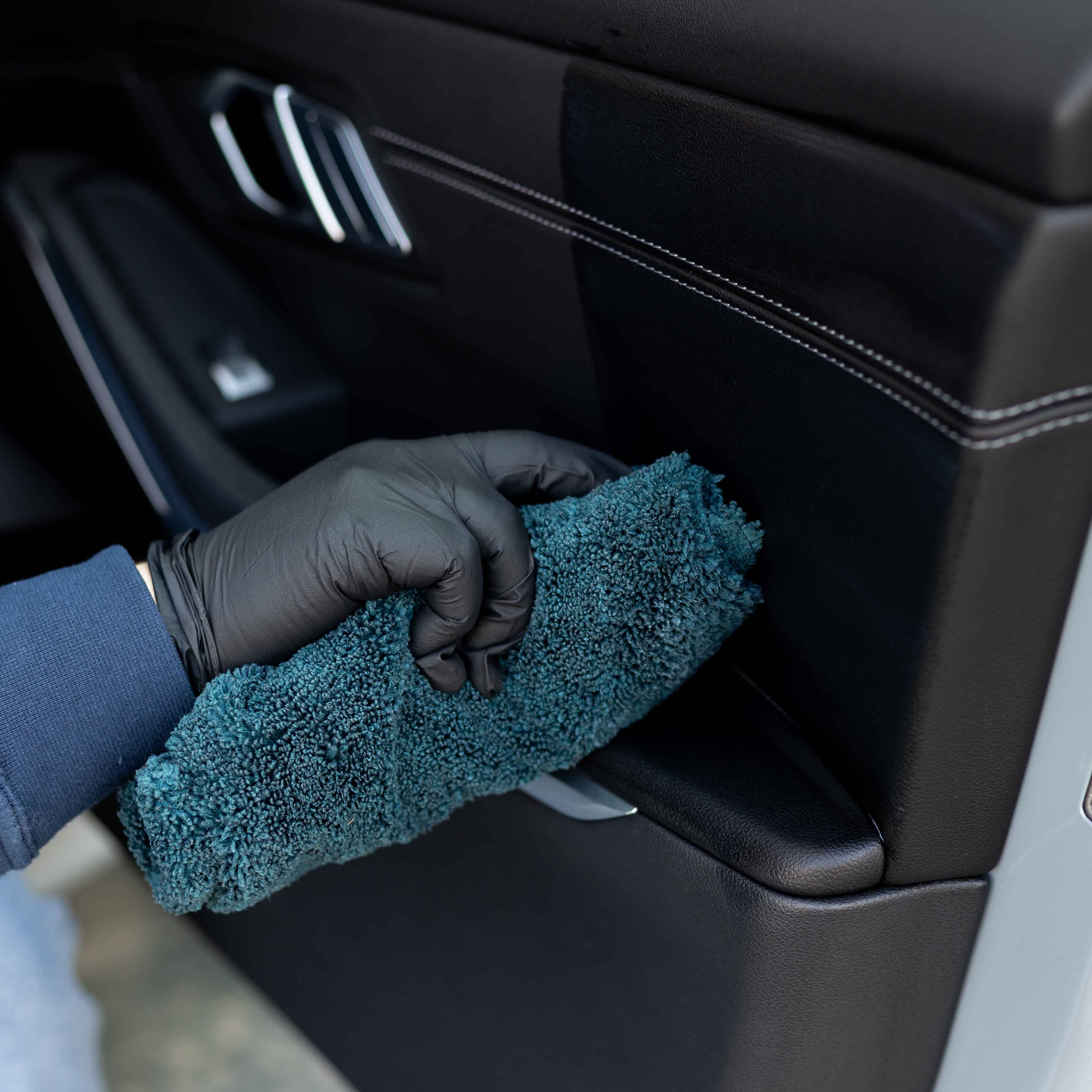 Leather Care-029 kopie.jpg